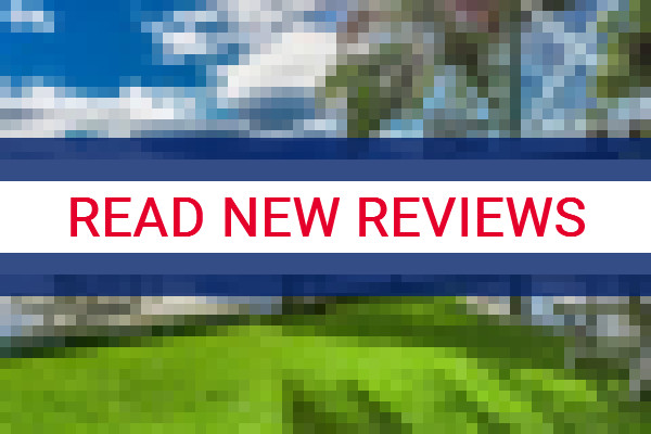 www.abeachhouseatbyron.com - check out latest independent reviews