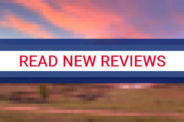 www.anglersreachcabins.com.au - check out latest independent reviews