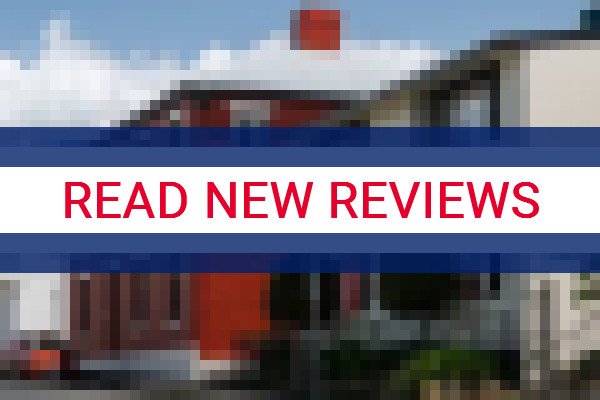 www.batterypointaccommodation.com.au - check out latest independent reviews