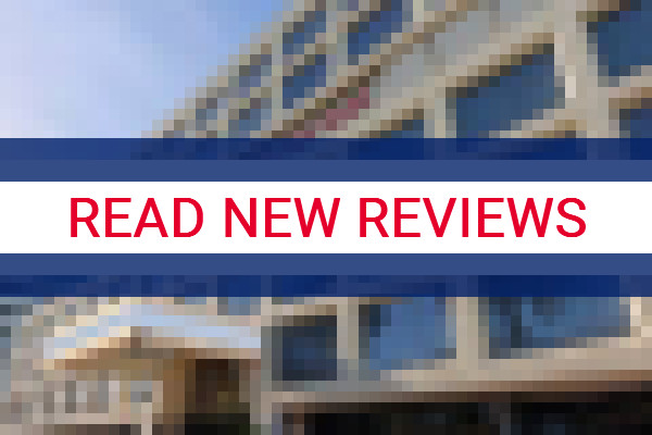 www.bayviewonthepark.com.au - check out latest independent reviews