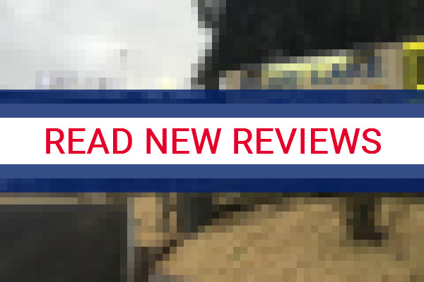 www.bluelakemotel.com.au - check out latest independent reviews