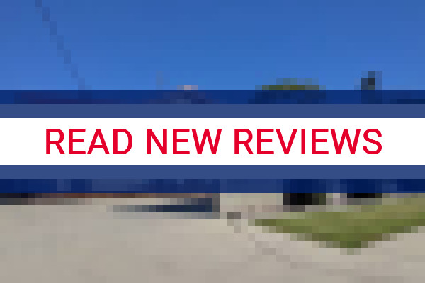 www.bluewaterservicedapartments.com.au - check out latest independent reviews