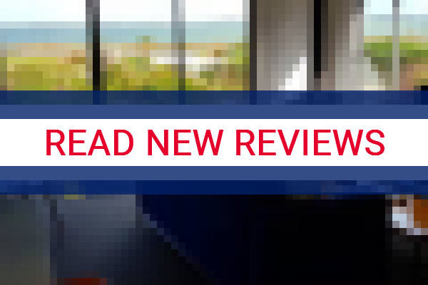 www.coorongretreat.com - check out latest independent reviews