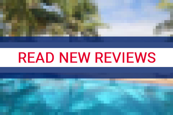 www.coralpointlodge.com.au - check out latest independent reviews
