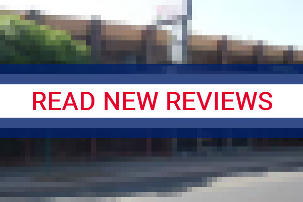 www.desertroseinn.com.au - check out latest independent reviews