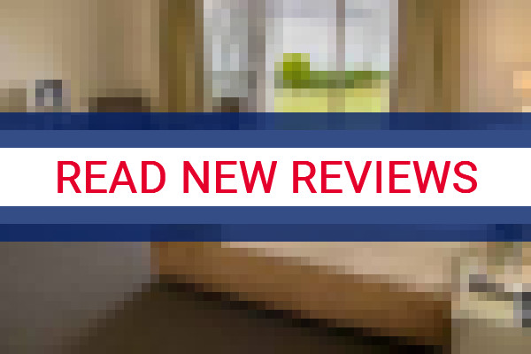 www.eagleheightshotel.com.au - check out latest independent reviews