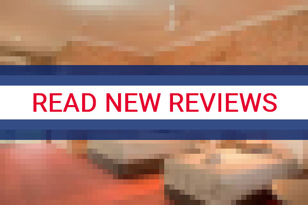 www.gloucestercountrylodge.com.au - check out latest independent reviews