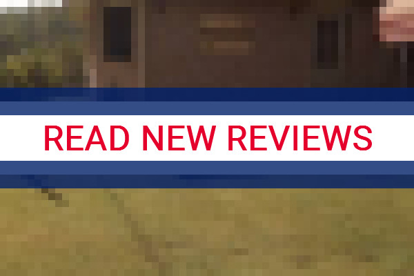 www.goldenlacebandb.com - check out latest independent reviews