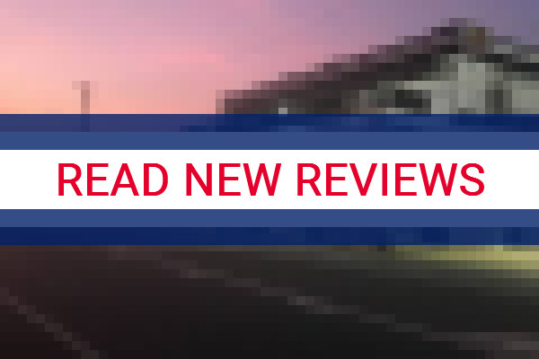 www.goondihillhotel.com.au - check out latest independent reviews