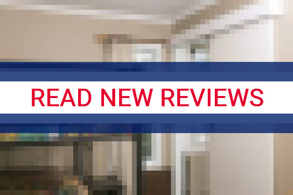 www.halleyslodge.com.au - check out latest independent reviews