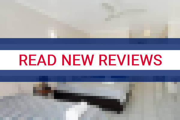 www.hinchinbrookmarinecovemotel.com.au - check out latest independent reviews