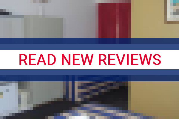 www.holbrooksettlersmotel.com.au - check out latest independent reviews