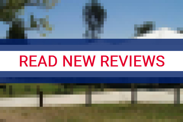 www.khancobanroseholidayunits.com.au - check out latest independent reviews