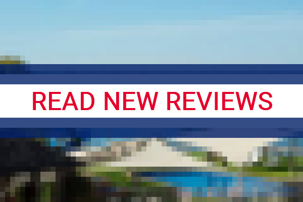 www.lakeedgeresort.com.au - check out latest independent reviews