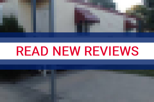 www.motelholliday.com.au - check out latest independent reviews