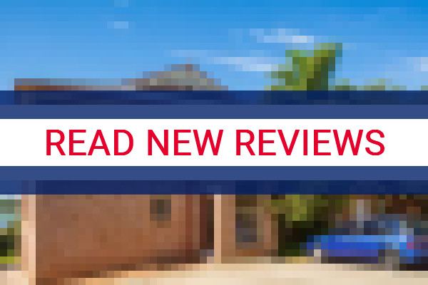 www.naroomaaccom.com.au - check out latest independent reviews