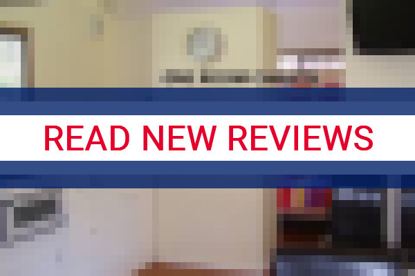 www.oceanbeachhideaway.com.au - check out latest independent reviews