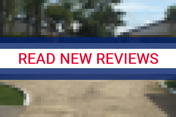 www.parkbeachcabins.com.au - check out latest independent reviews