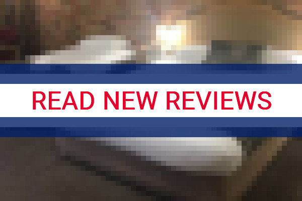 www.pinescountryclubmotorinn.com.au - check out latest independent reviews