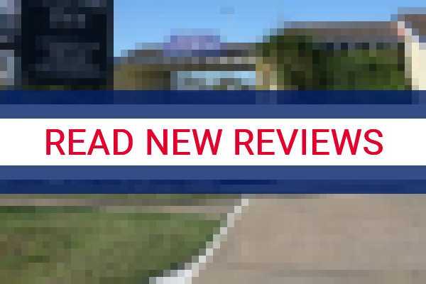 www.plainsmotorinn.com.au - check out latest independent reviews