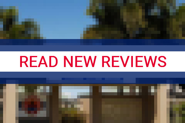 www.portdenisonmotorinn.com.au - check out latest independent reviews