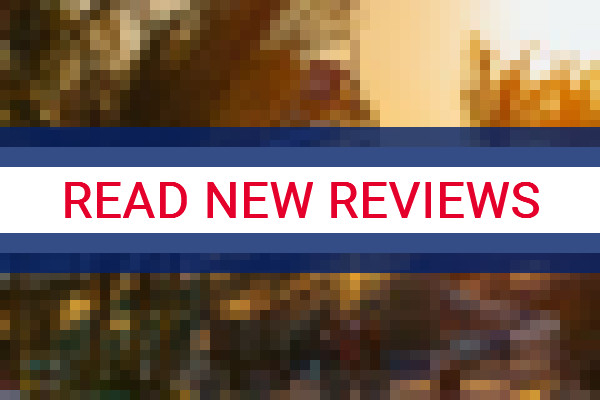 www.sandstonepointholidayresort.com.au - check out latest independent reviews