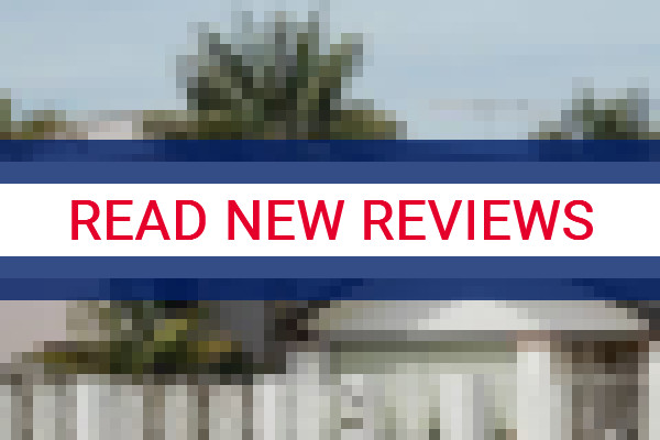 www.seabreezebnb.com.au - check out latest independent reviews