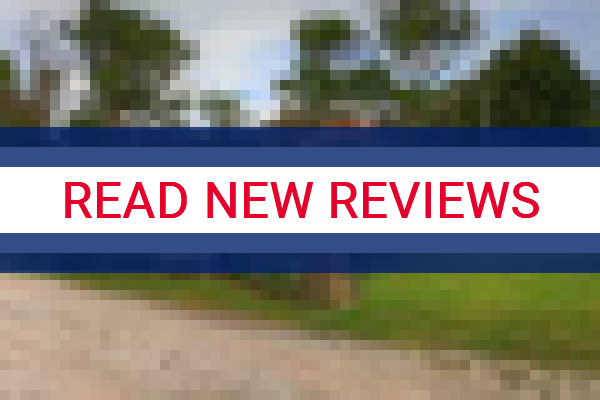 www.stanleylakesidespacabins.com.au - check out latest independent reviews