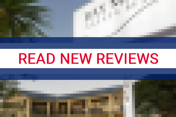 www.thebaymotel.com.au - check out latest independent reviews
