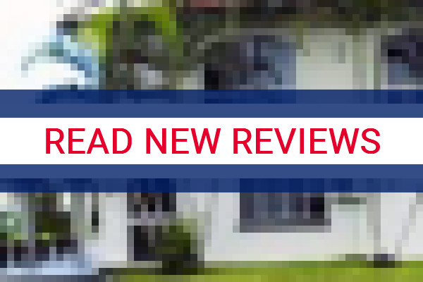 www.tropiccoastmotel.com.au - check out latest independent reviews